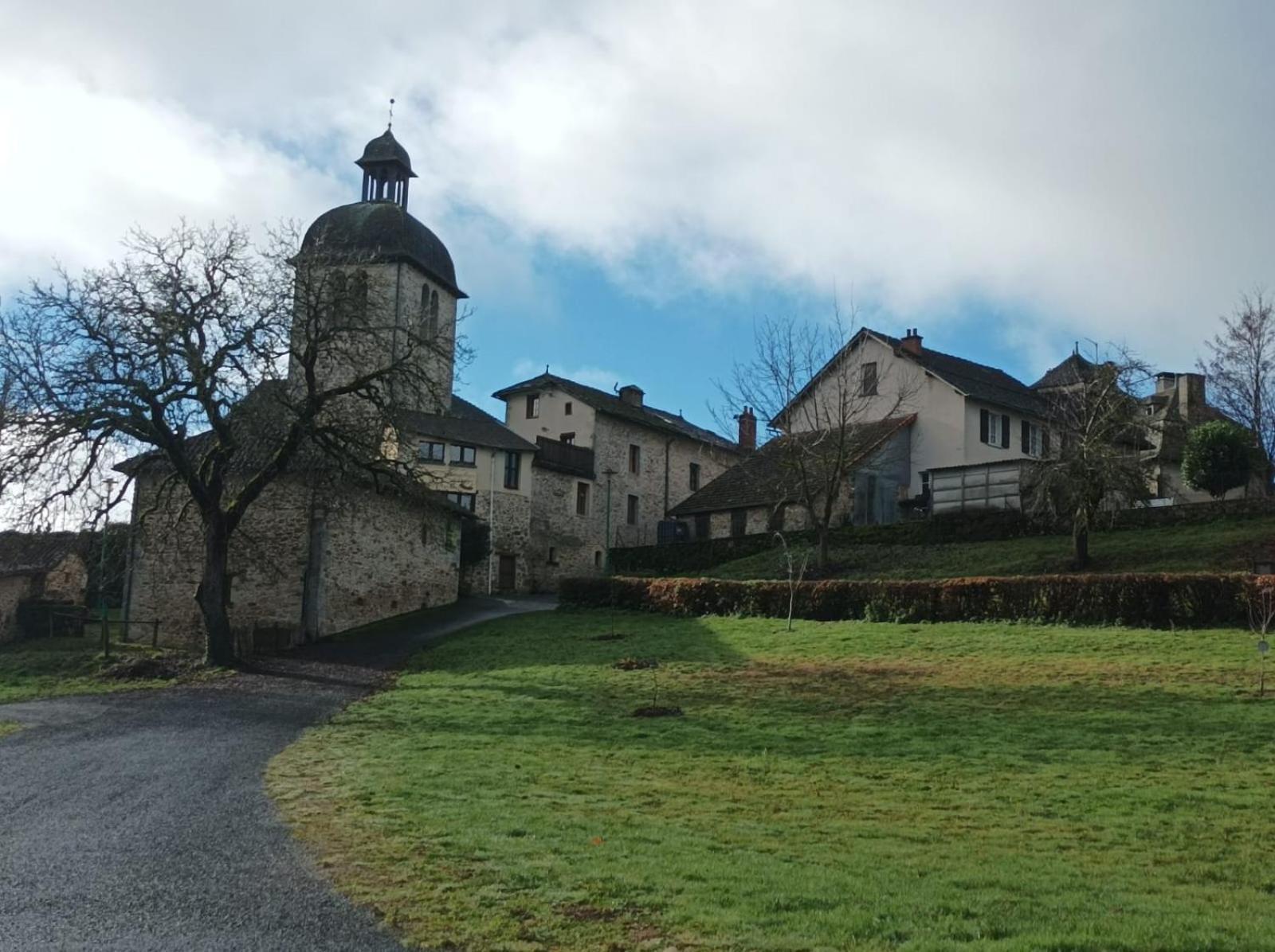 Auberge De Mourjou Esterno foto